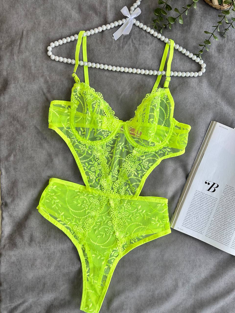 LUNAVEA Flora Dantel Transparan Alttan Çıtçıtlı Bodysuit